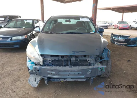 2010 Mazda Mazda3 I Sport из США, поврежденный, VIN JM1BL1SFXA1186424